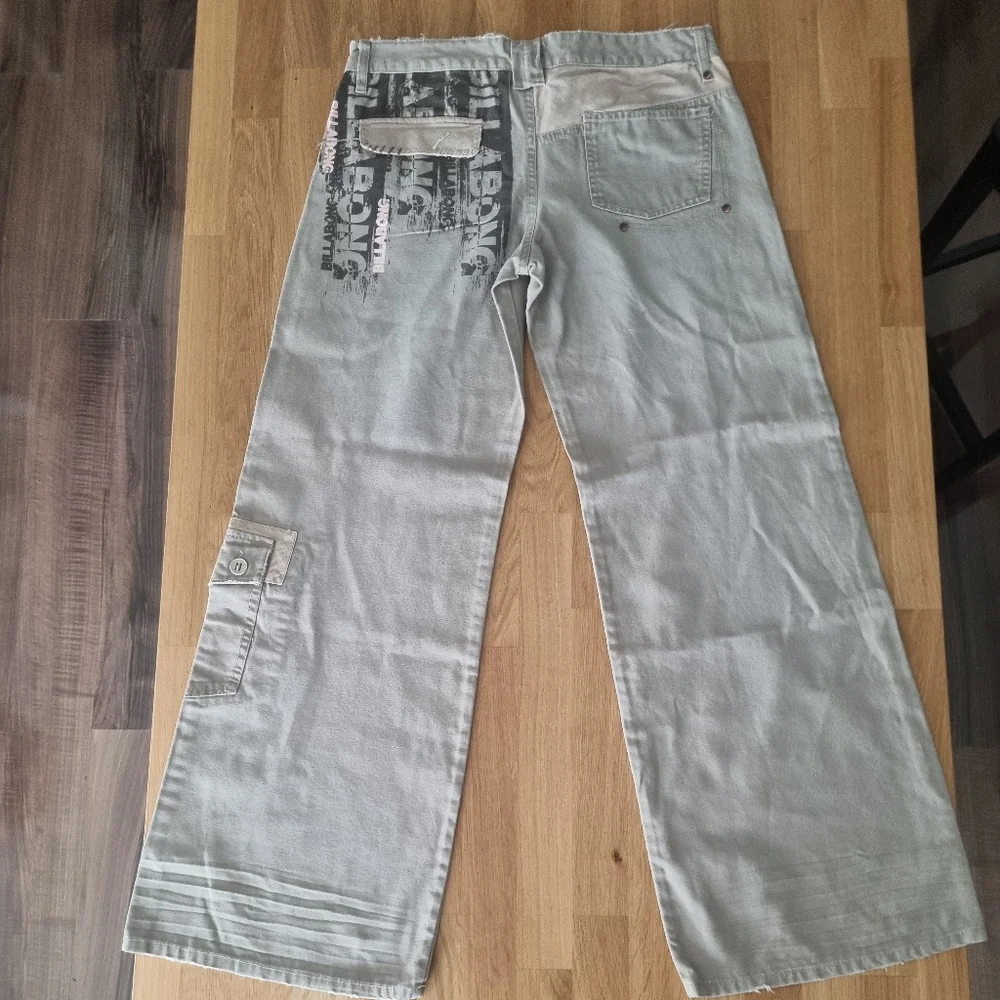 Billabong womens Pants - Picture 8 of 12